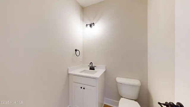 $395,000 | 146 Spring Meadows Drive, Aberdeen, NC 28315