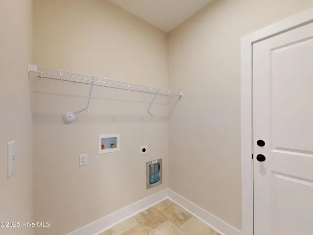 $395,000 | 146 Spring Meadows Drive, Aberdeen, NC 28315