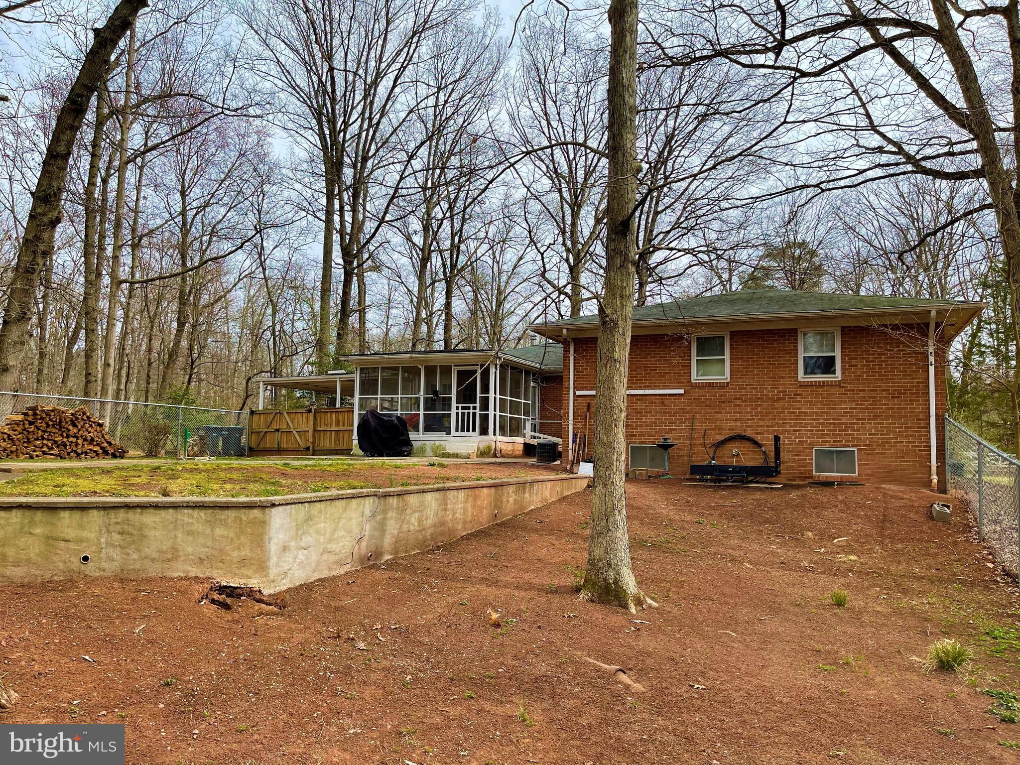 12900 Oxon Road Herndon, VA 20171 - Photo 18 of 20