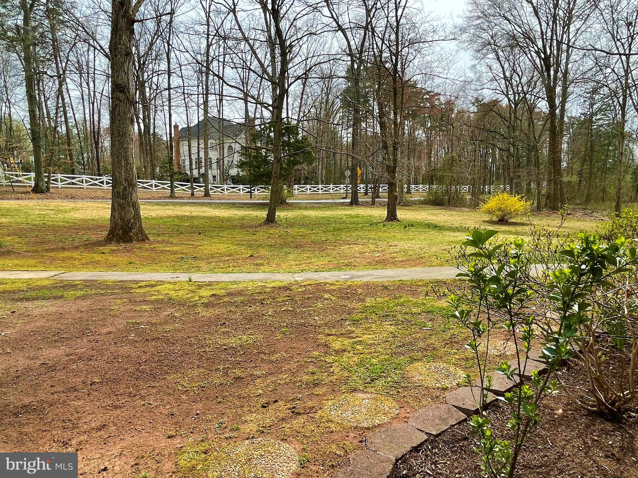 12900 Oxon Road Herndon, VA 20171 - Photo 6 of 20