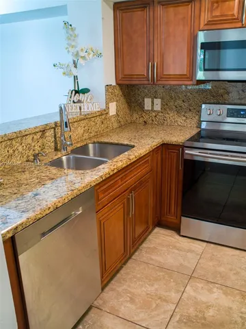 $297,000 | 2133 Renaissance Boulevard, Unit 306, Miramar, FL 33025