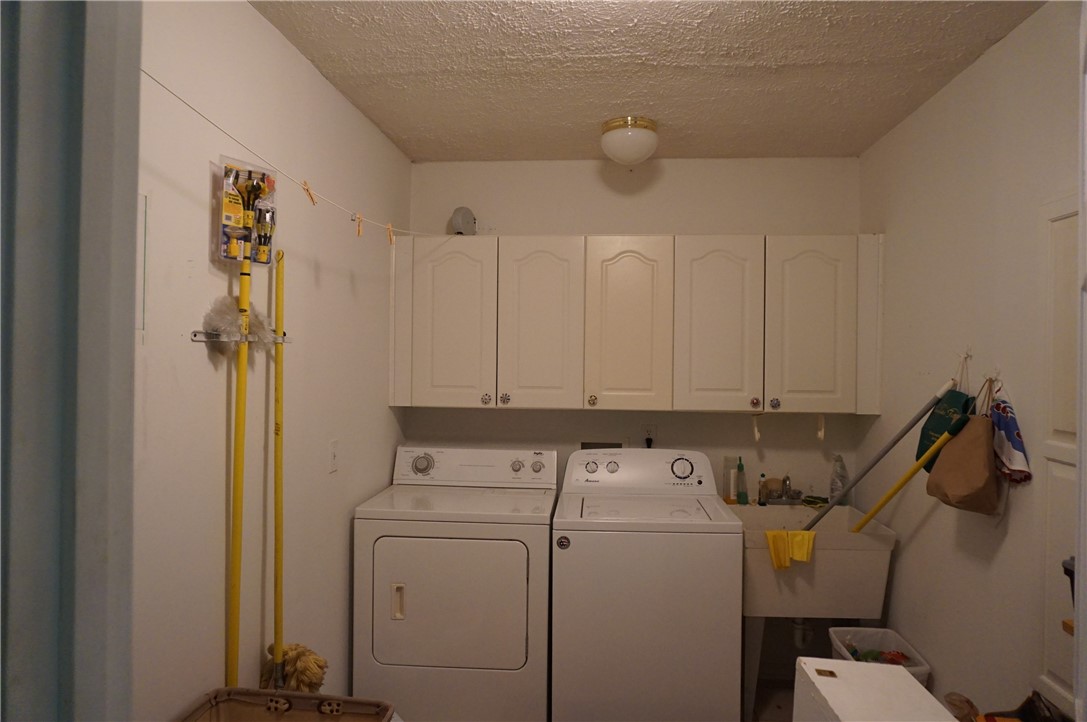 587 Currahee Ridge Road Toccoa, GA 30577 - Photo 8 of 19 Laundry Room with sink.