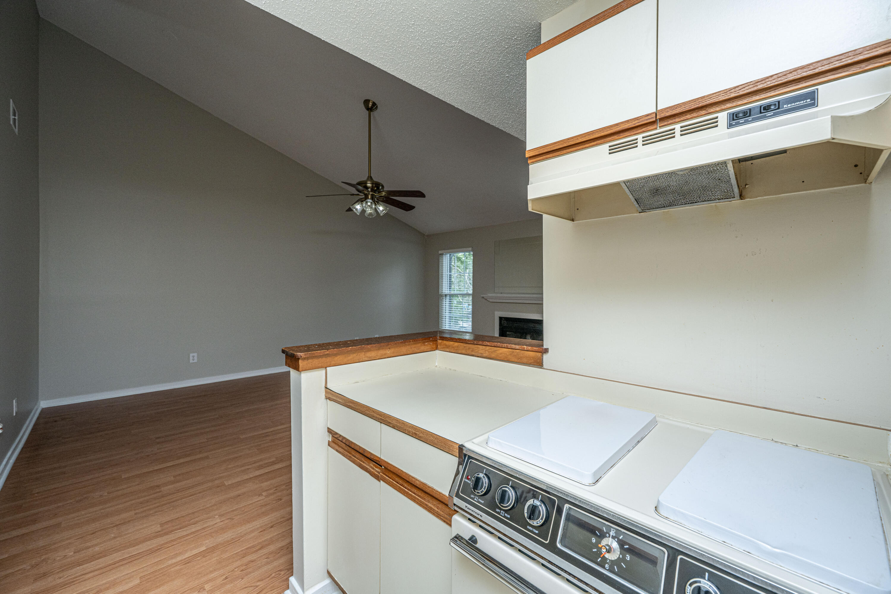 7945 Edgebrook Circle, Unit G North Charleston, SC 29418 - Photo 21 of 33 7945EdgebrookUnitG020