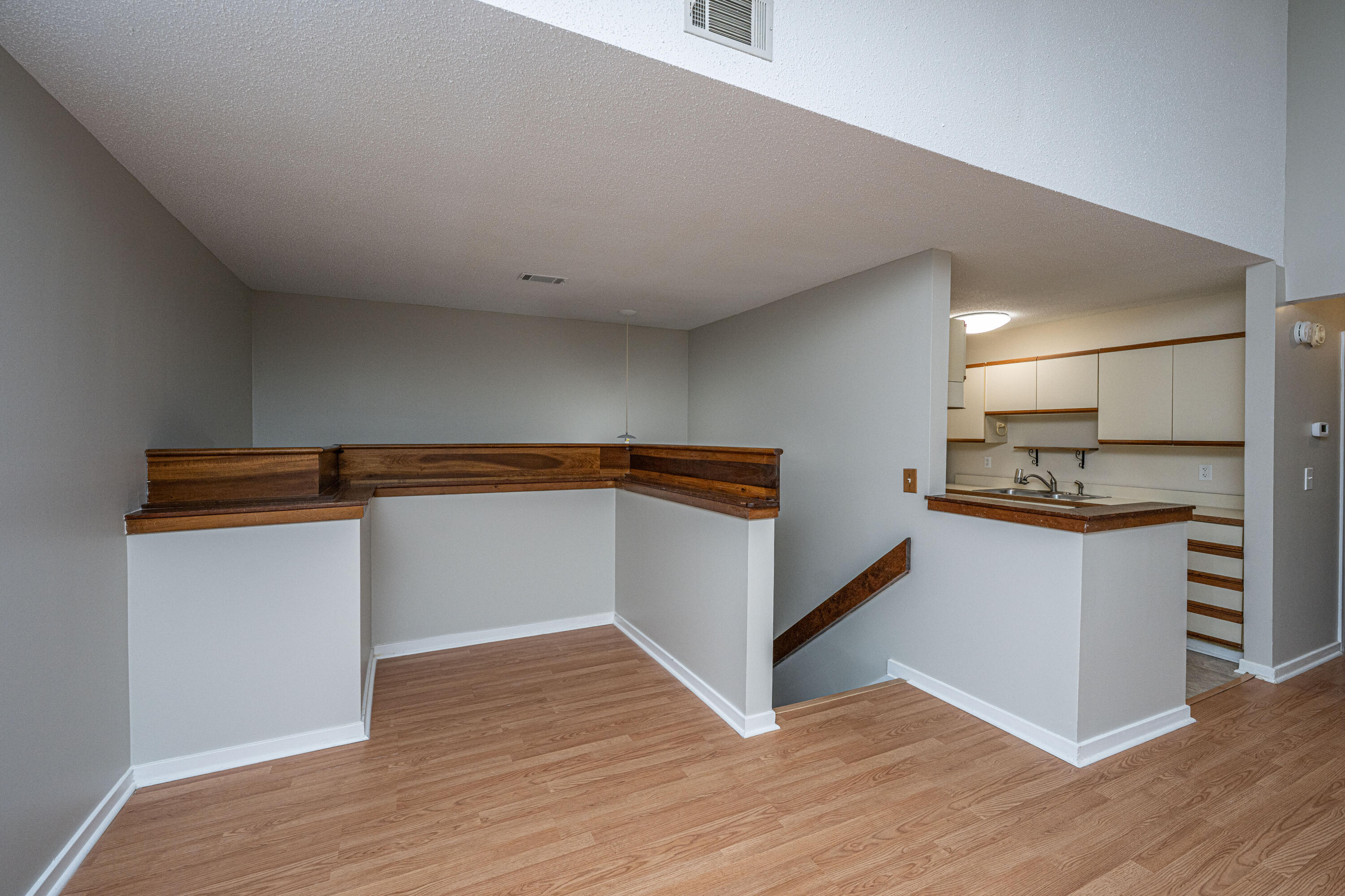 7945 Edgebrook Circle, Unit G North Charleston, SC 29418 - Photo 5 of 33 7945EdgebrookUnitG007
