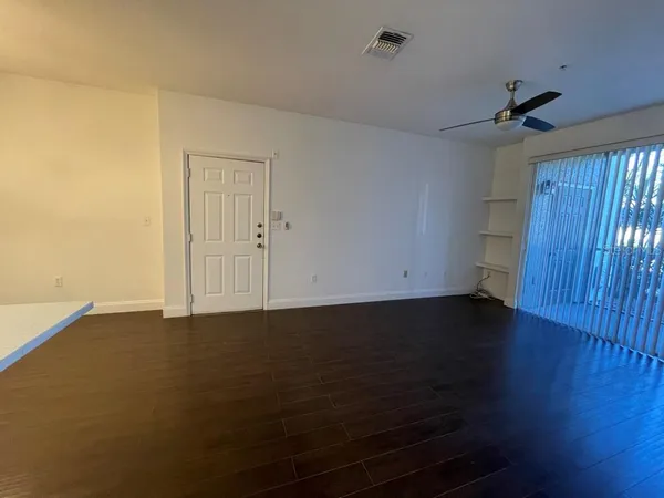 $1,400 | 5821 Legacy Crescent Place, Unit 102, Riverview, FL 33578