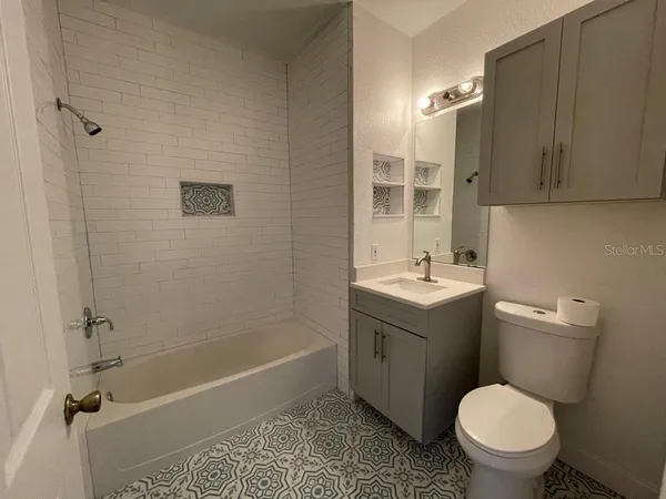 $1,400 | 5821 Legacy Crescent Place, Unit 102, Riverview, FL 33578