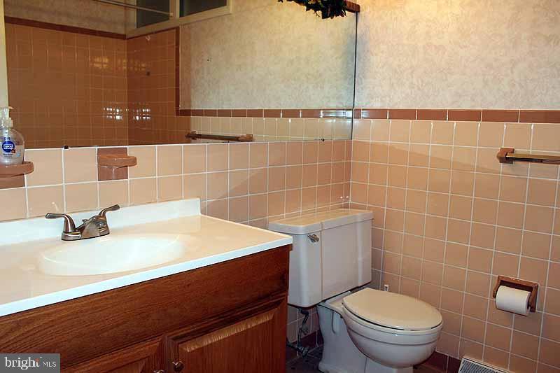 1949 Split Rock Road Lancaster, PA 17601 - Photo 17 of 24 Gallery Image 17