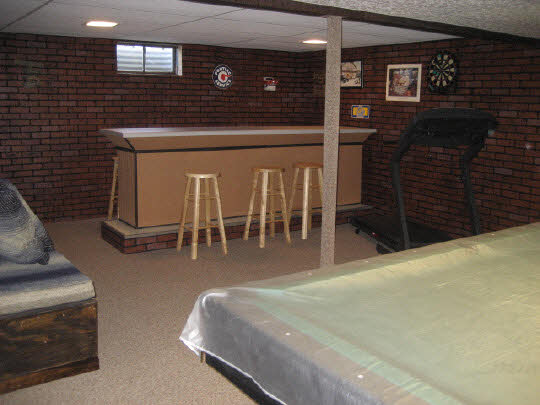 4075 Valerie Road Roscoe, IL 61073 - Photo 7 of 11 a room with chairs
