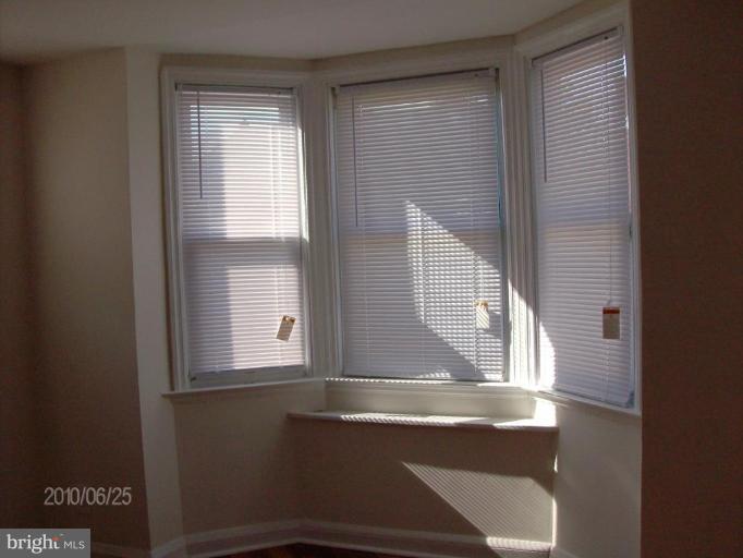 1616 Kingsway Road Baltimore, MD 21218 - Photo 5 of 30 Living Room #3