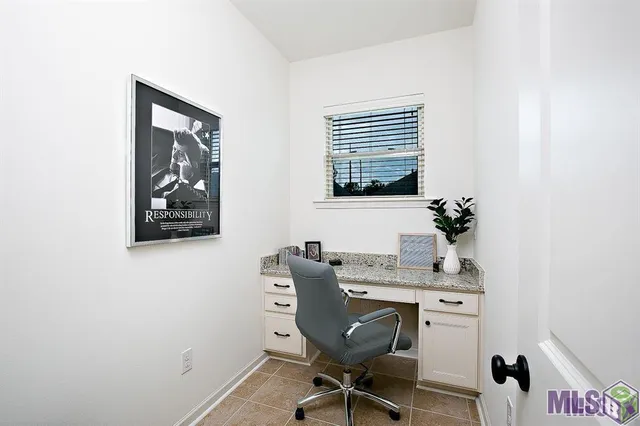 $2,200 | 18295 Crows Nest Drive, Prairieville, LA 70769