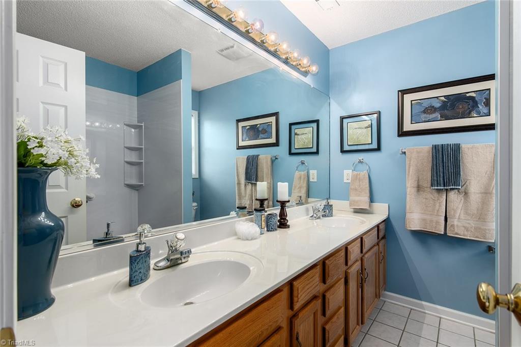 3905 Johnson Street High Point, NC 27265 - Photo 11 of 19 Gallery Image 11