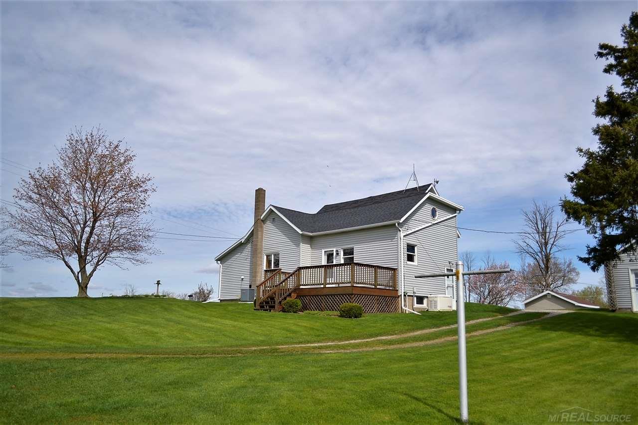 5470 Maple Grove Road Deckerville, MI 48427 - Photo 18 of 19 31379603-17.JPG
