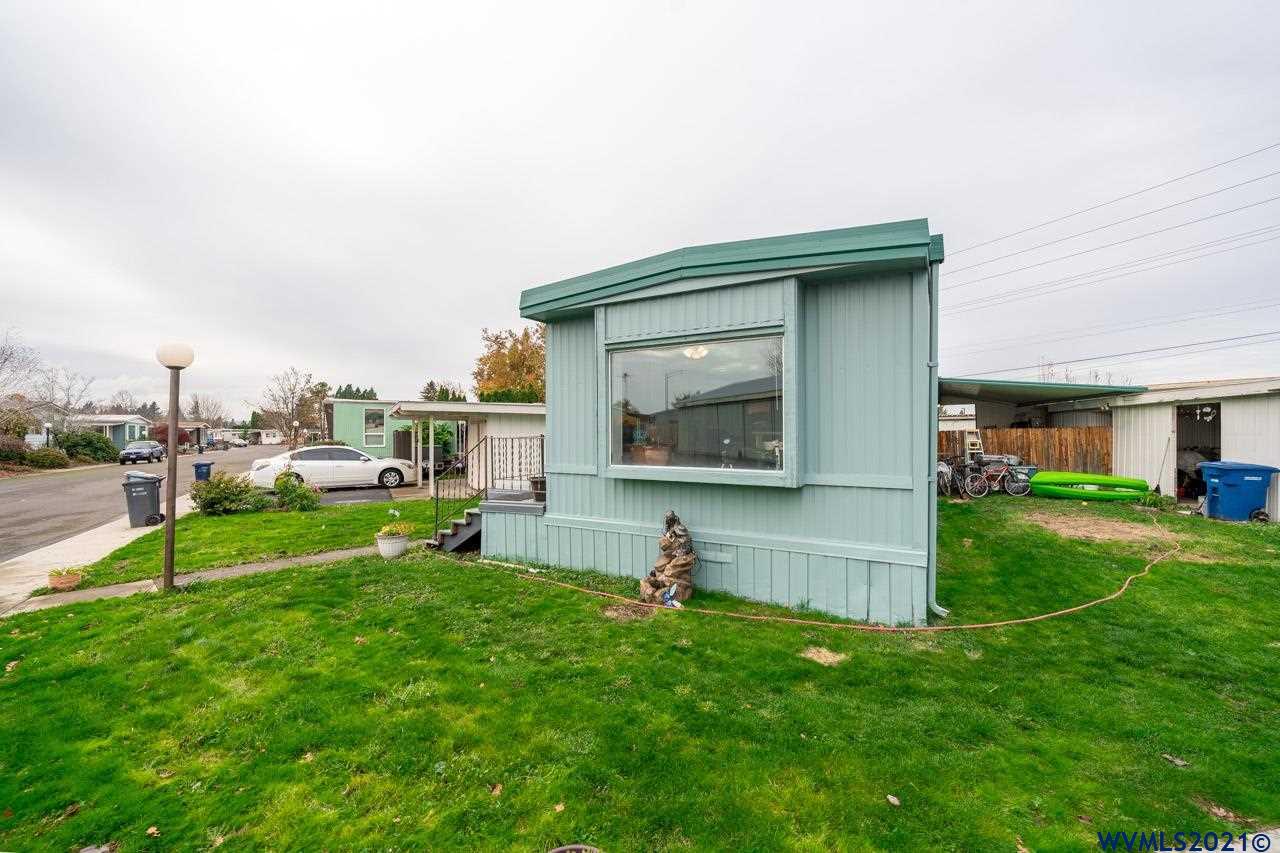 5355 River ( Road, Unit 25 Keizer, OR 97303 - Photo 4 of 26