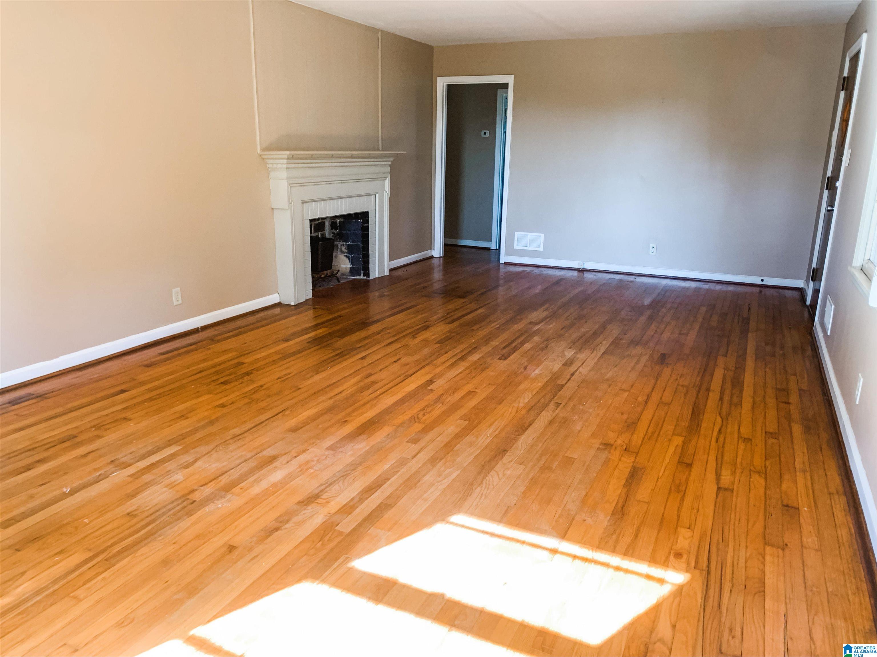 1132 Altamont Road Anniston, AL 36207 - Photo 3 of 8