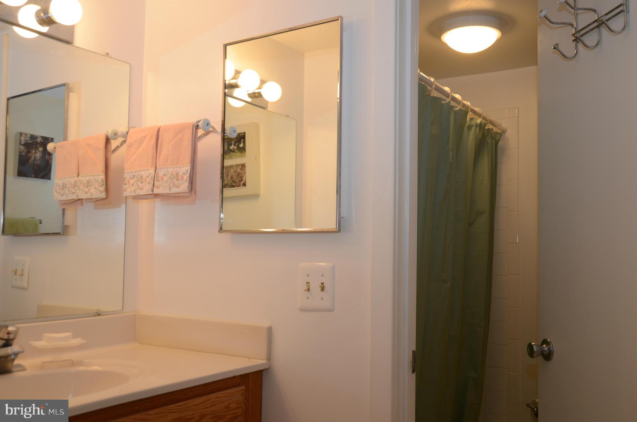 1664 Parkcrest Circle, Unit 201 Reston, VA 20190 - Photo 17 of 25 Bath