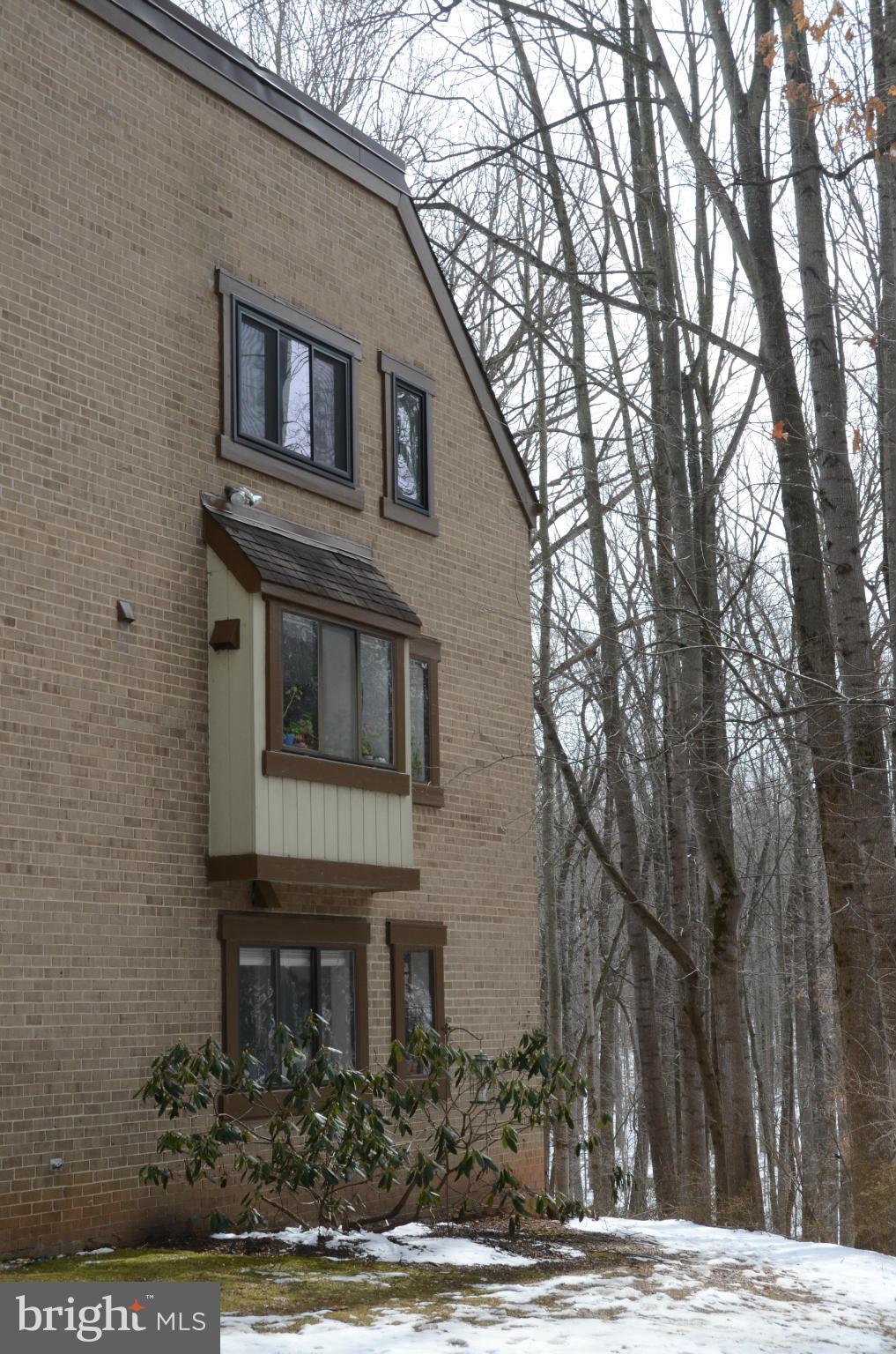 1664 Parkcrest Circle, Unit 201 Reston, VA 20190 - Photo 19 of 25 Exterior (General)