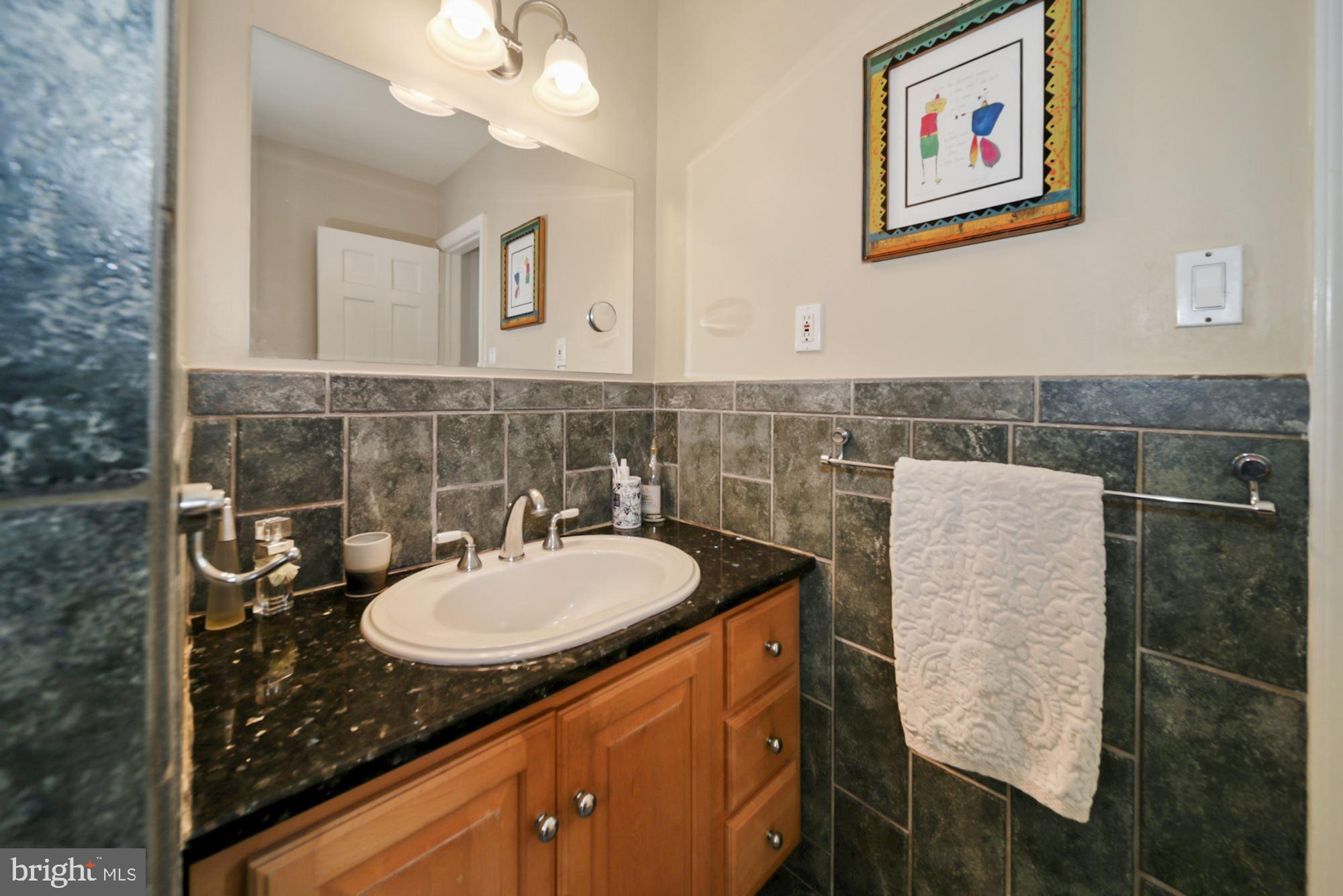 6002 Winnebago Road Bethesda, MD 20816 - Photo 20 of 54 Primary bath