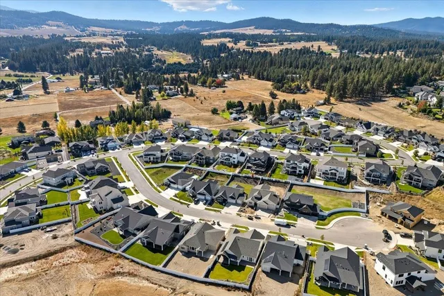 $719,850 | 18066 East Wind Rose Court, Greenacres, WA 99016