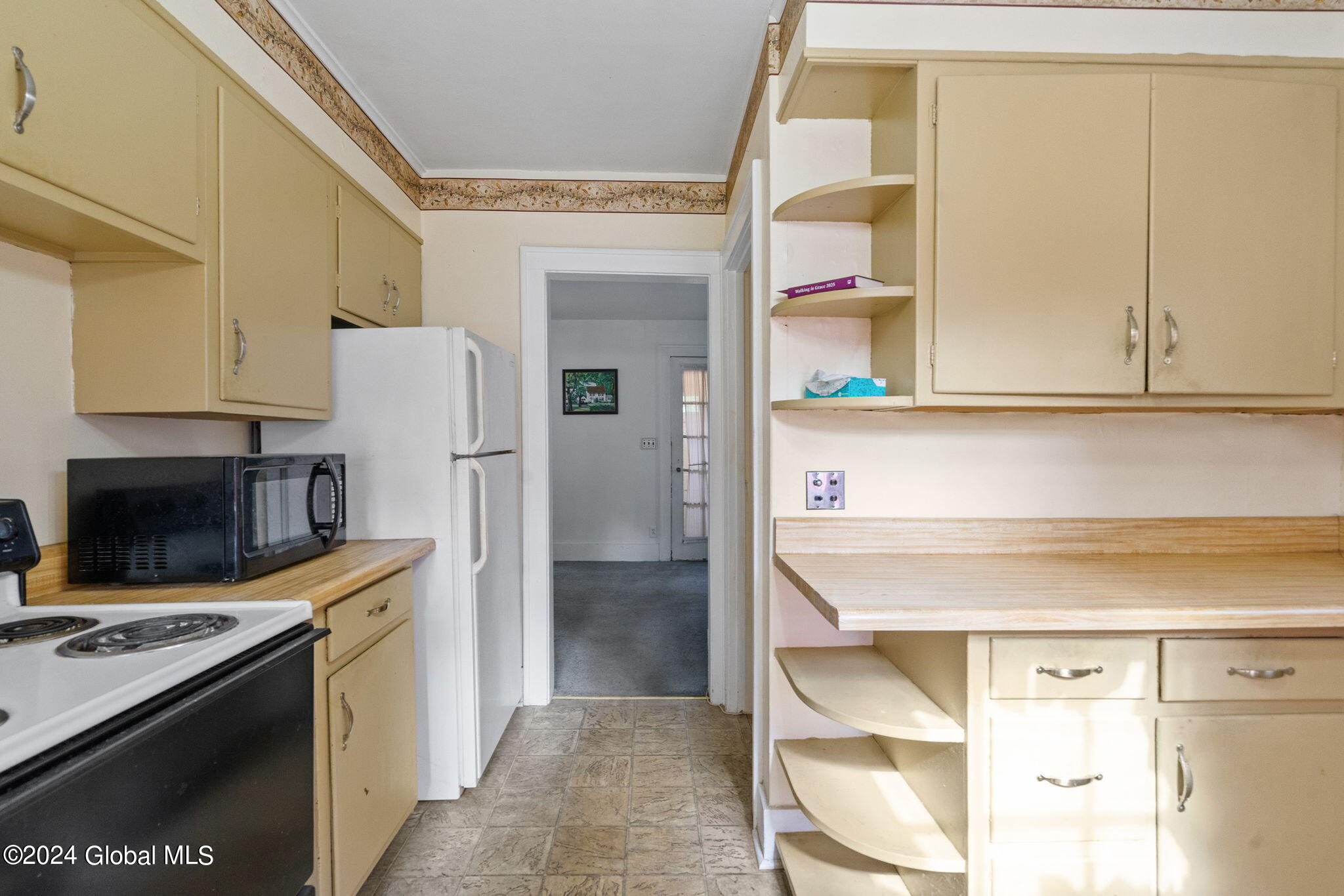 3 Pineview Avenue Bethlehem, NY 12054 - Photo 13 of 30 17-web-or-mls-3-pineview-ave