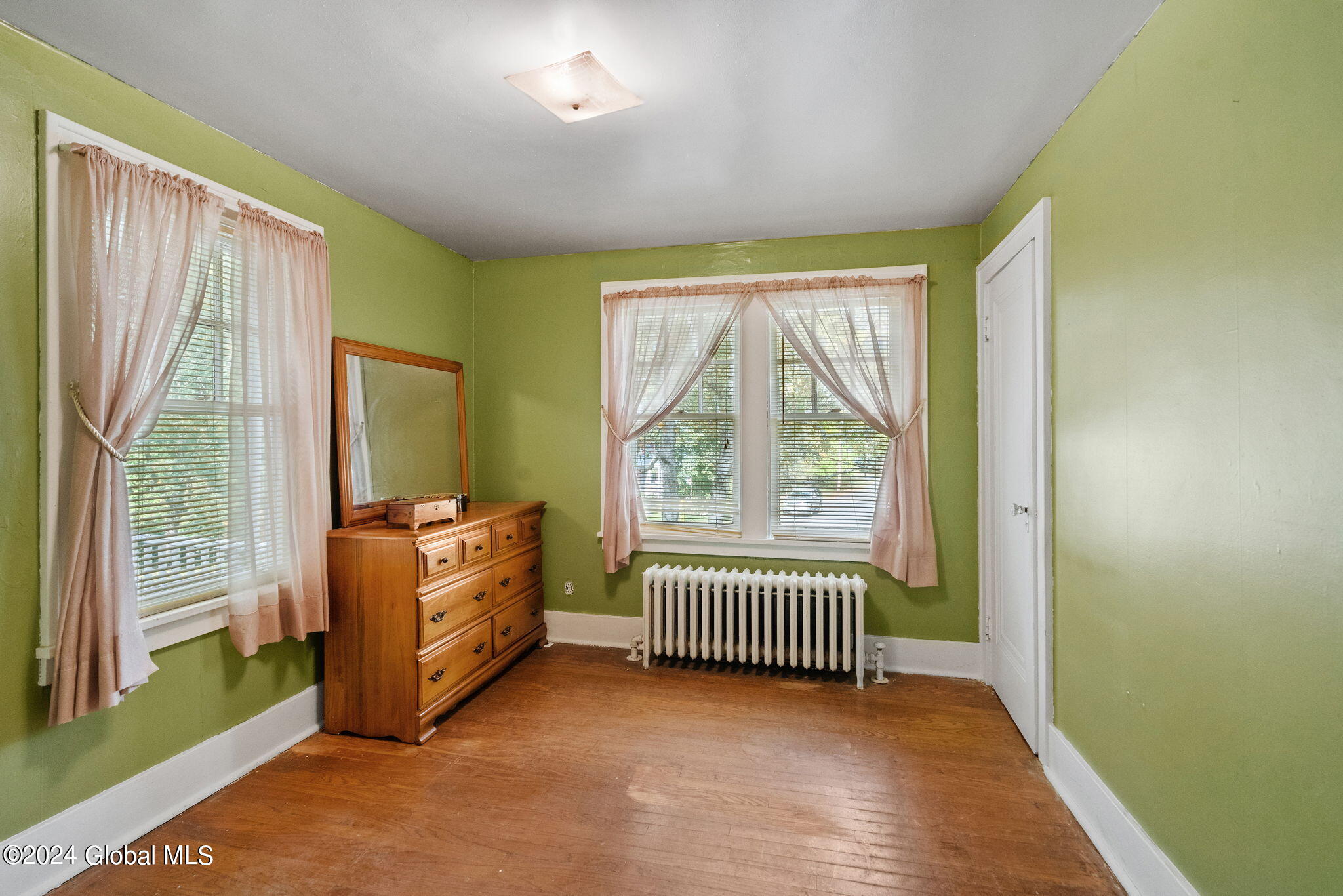 3 Pineview Avenue Bethlehem, NY 12054 - Photo 17 of 30 24-web-or-mls-3-pineview-ave