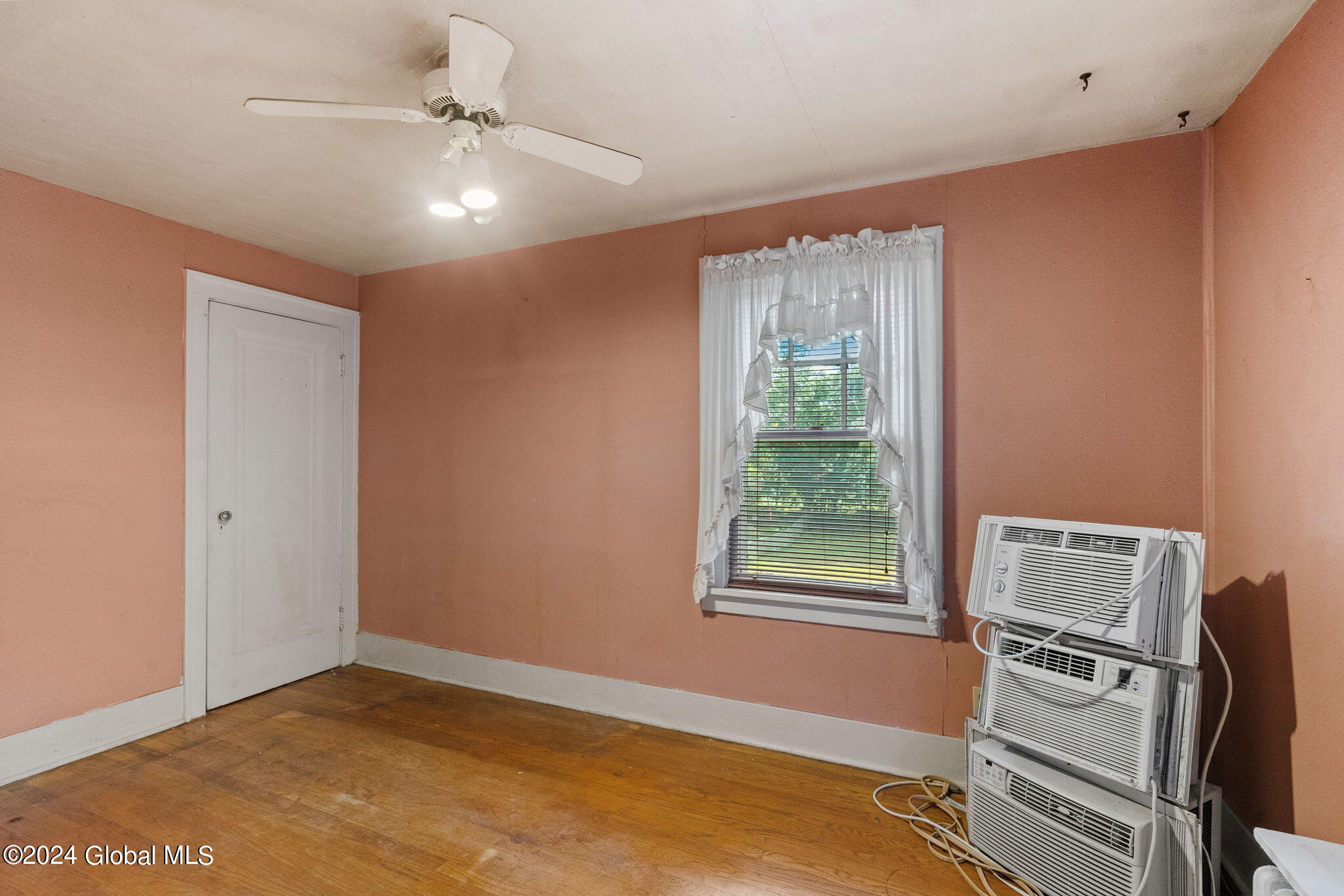 3 Pineview Avenue Bethlehem, NY 12054 - Photo 20 of 30 27-web-or-mls-3-pineview-ave