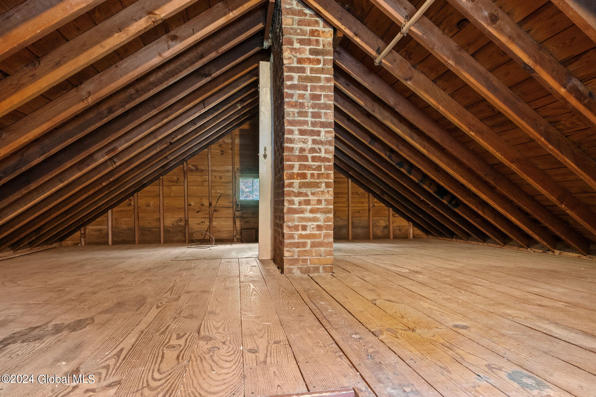 3 Pineview Avenue Bethlehem, NY 12054 - Photo 22 of 30 21-web-or-mls-3-pineview-ave