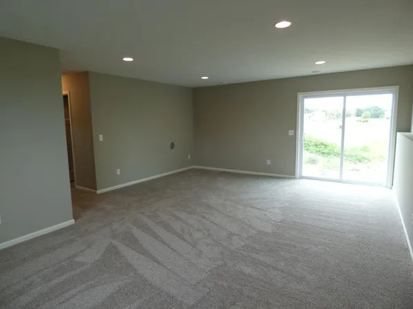 $2,375 | 1025 Pheasant Run, New Richmond, WI 54017