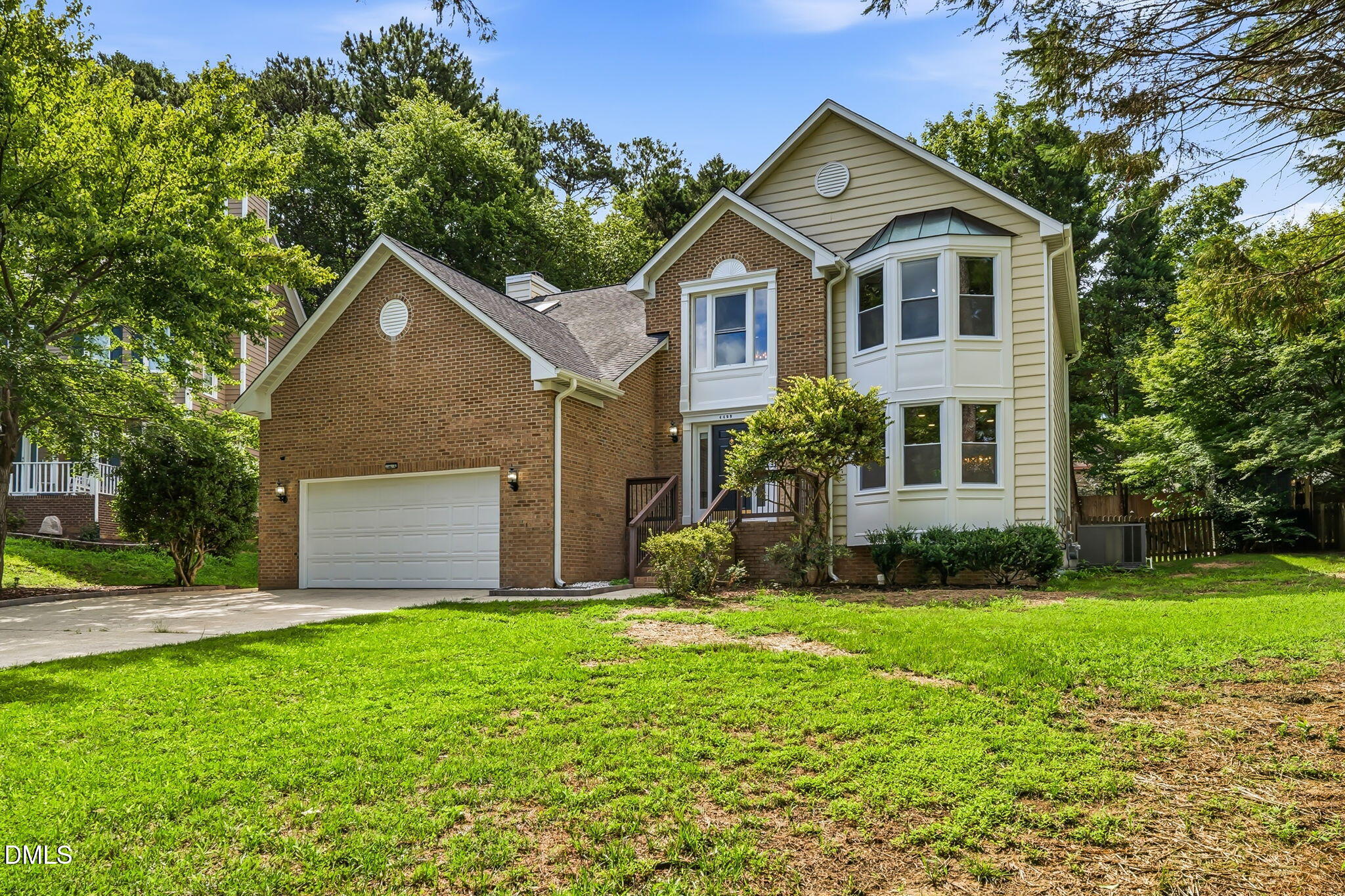 4409 Queenstown Court Raleigh, NC 27612 - Photo 3 of 52 4409 Queenstown Ct