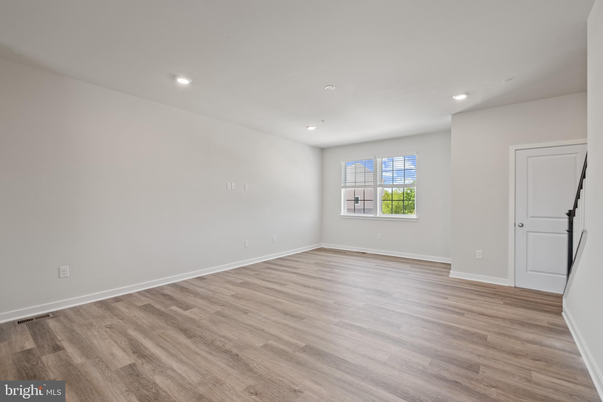 5019 Silver Oak Drive Rosedale, MD 21237 - Photo 12 of 43