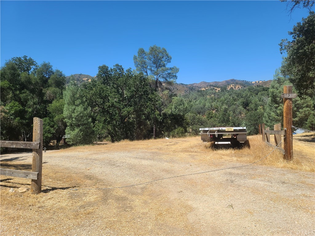 5925 Aluffo Road Paso Robles, CA 93446 - Photo 13 of 21 a view of a backyard of a house