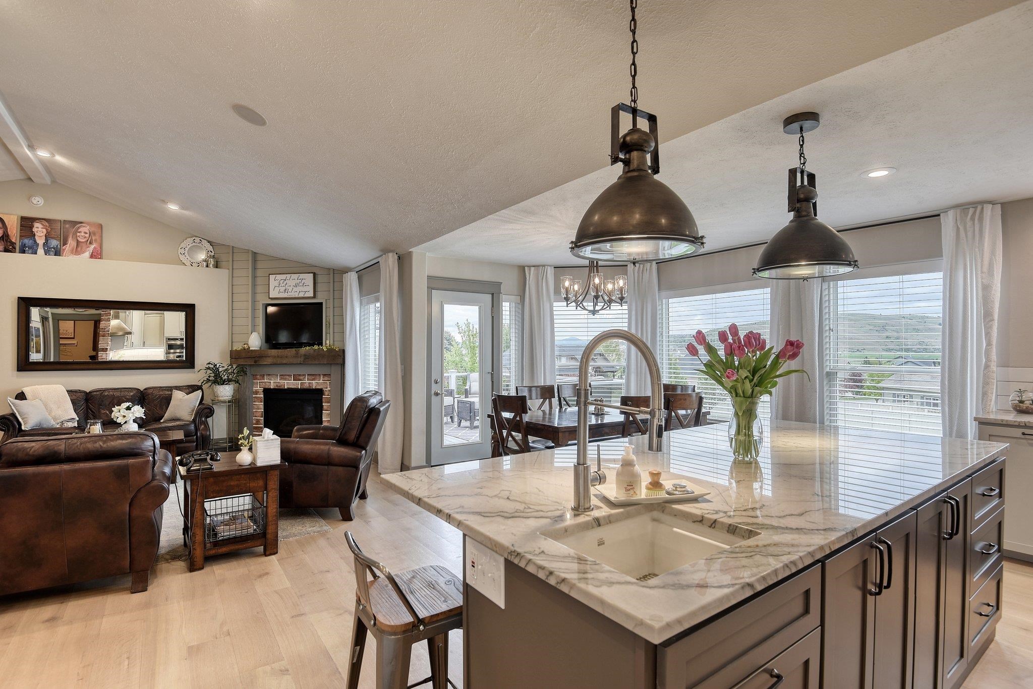 2105 South Meadowview Road Greenacres, WA 99016 - Photo 13 of 48
