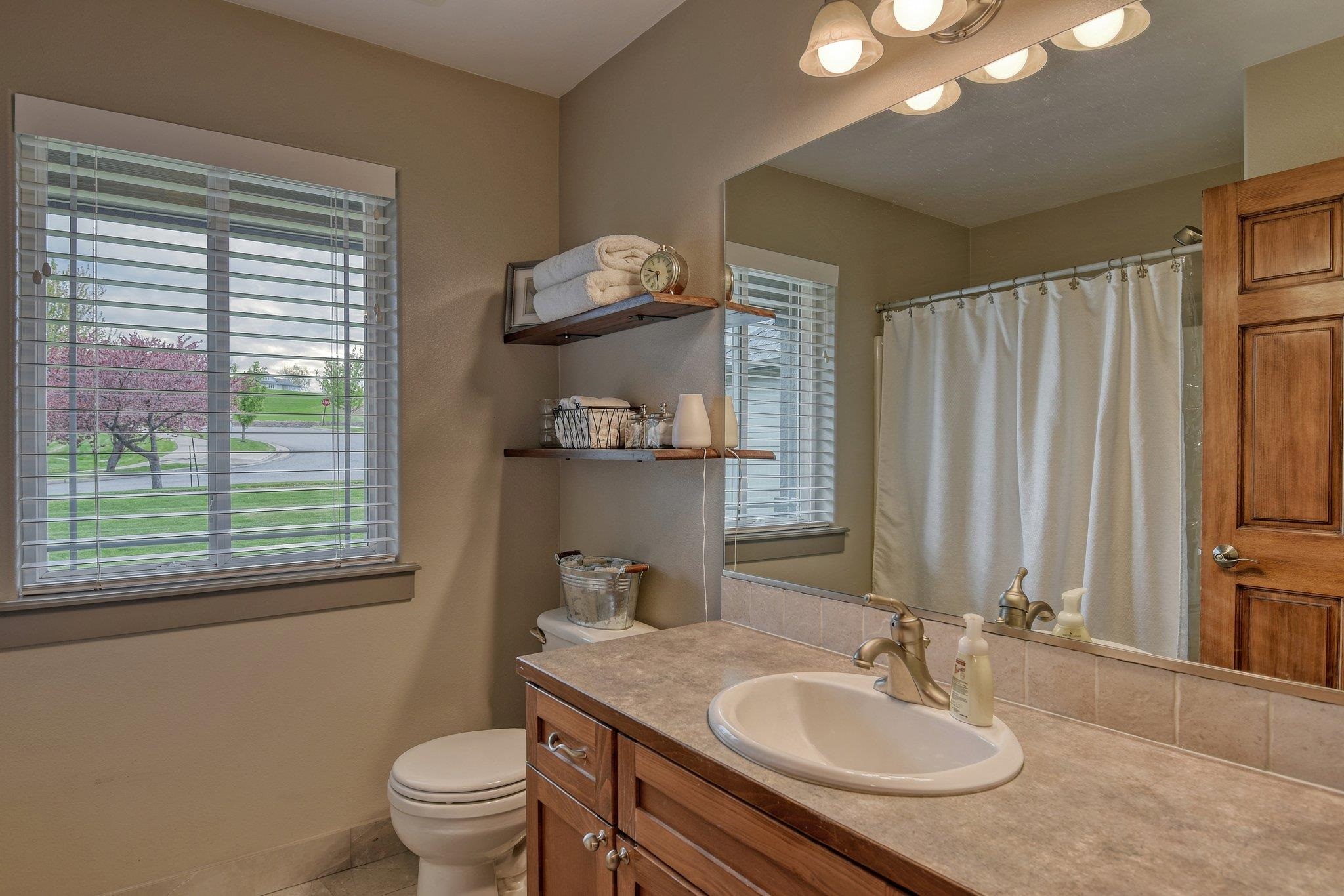 2105 South Meadowview Road Greenacres, WA 99016 - Photo 23 of 48