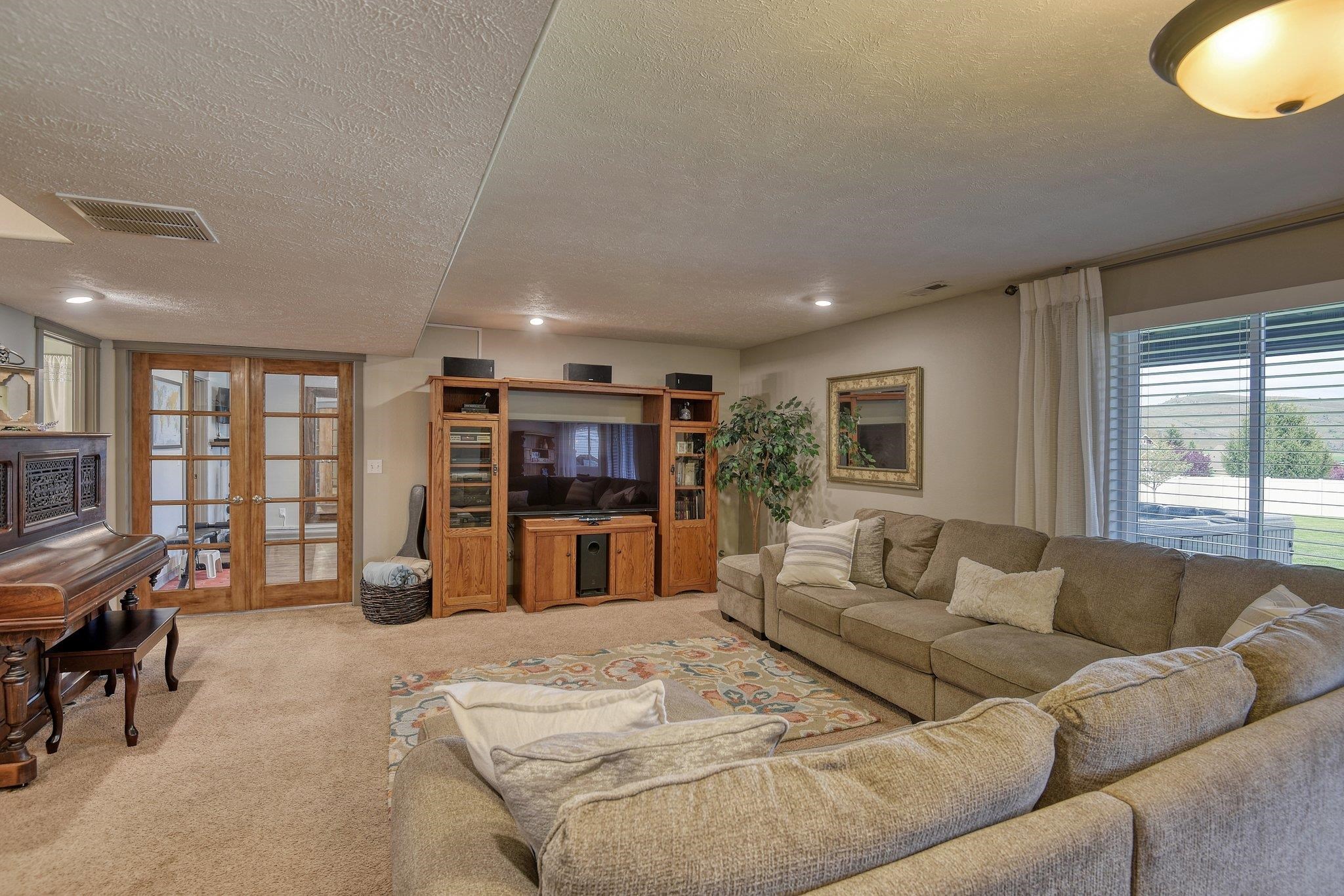 2105 South Meadowview Road Greenacres, WA 99016 - Photo 26 of 48