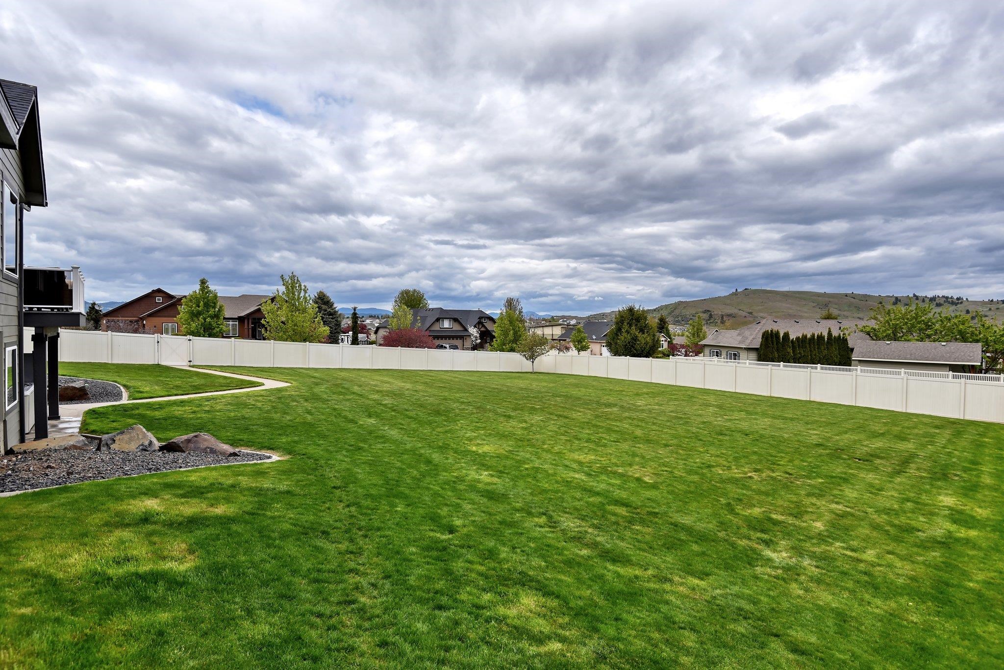 2105 South Meadowview Road Greenacres, WA 99016 - Photo 40 of 48