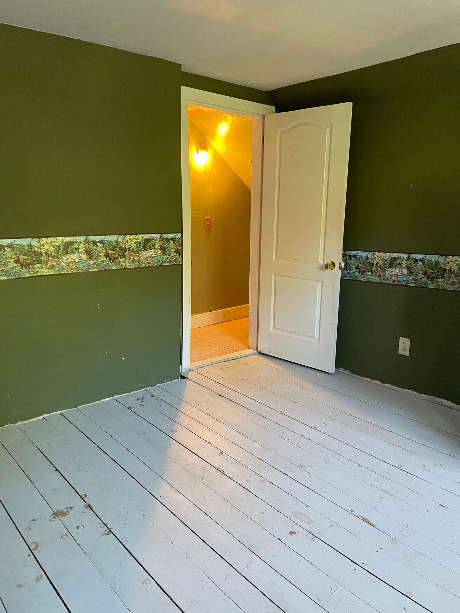 33 Pleasant Street Calais, ME 04619 - Photo 16 of 20 IMG_3076