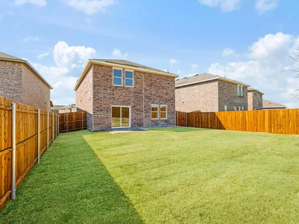 $2,500 | 2122 Mdw Pk Drive, Melissa, TX 75454