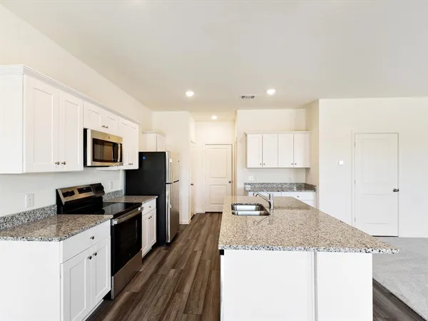 $2,500 | 2122 Mdw Pk Drive, Melissa, TX 75454