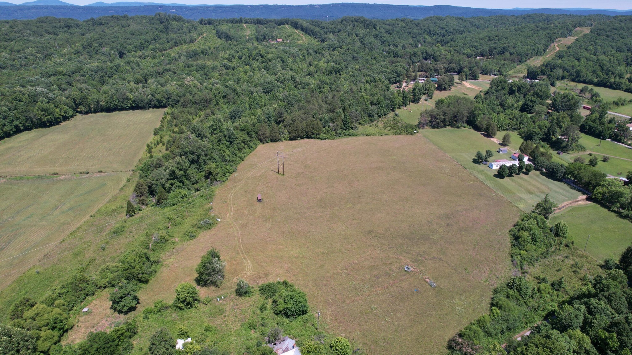 5047 Toestring Valley Road Spring City, TN 37381 - Photo 5 of 44 Gallery Image 5