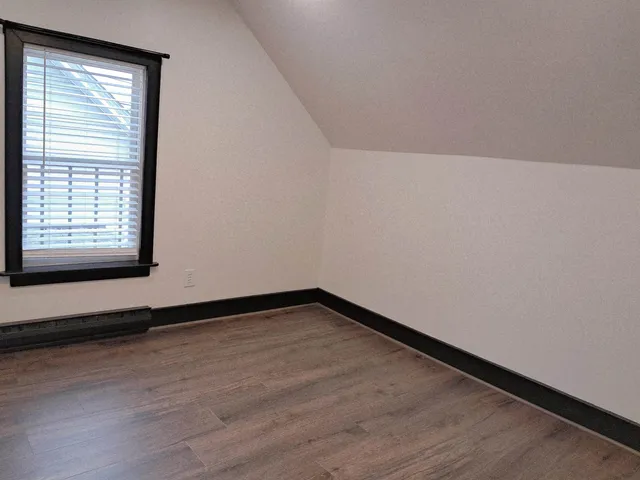 $1,700 | 42 Bowery Street, Nashua, NH 03060