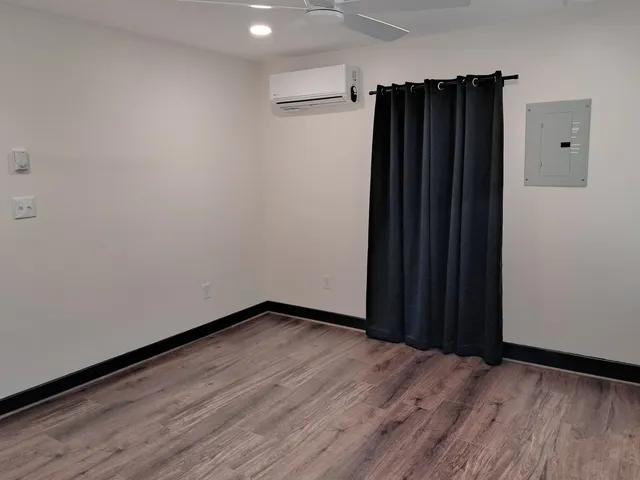 $1,700 | 42 Bowery Street, Nashua, NH 03060