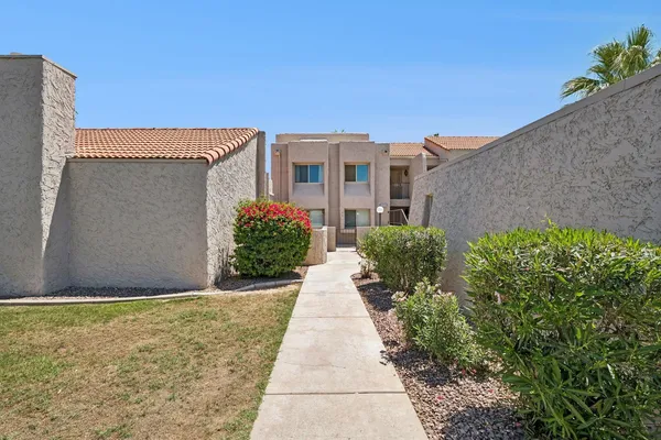 $2,750 | 7818 East Vía Camello, Unit 53, Scottsdale, AZ 85258