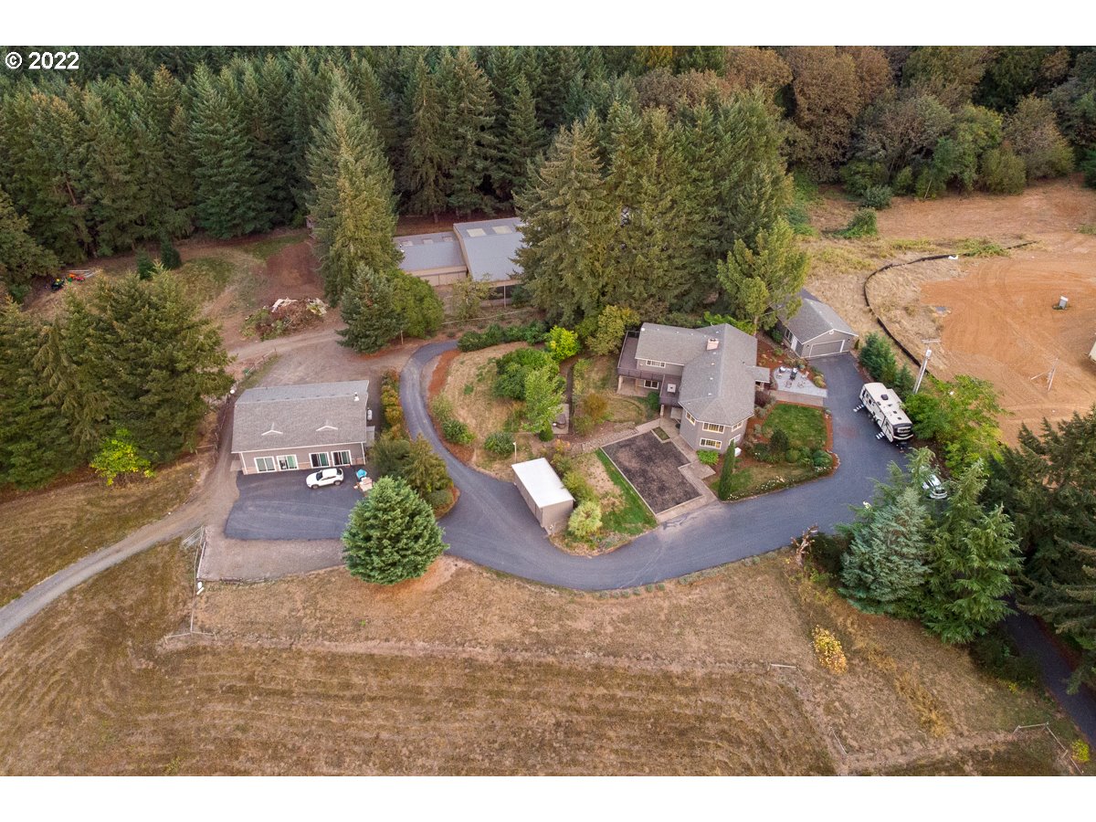 22140 Southwest Schmeltzer Road Sherwood, OR 97140 - Photo 23 of 32 Gallery Image 23