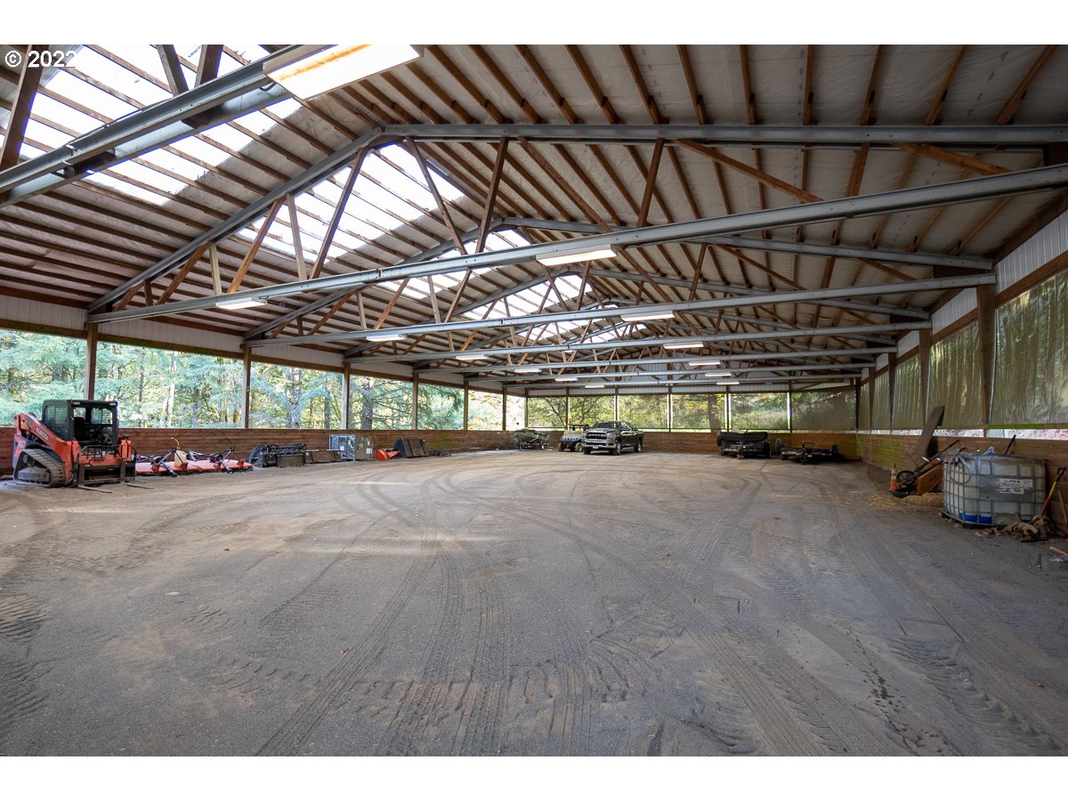 22140 Southwest Schmeltzer Road Sherwood, OR 97140 - Photo 28 of 32 Arena