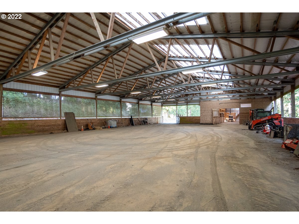 22140 Southwest Schmeltzer Road Sherwood, OR 97140 - Photo 29 of 32 Arena