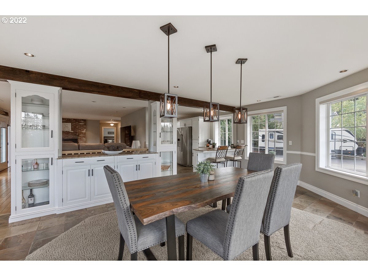 22140 Southwest Schmeltzer Road Sherwood, OR 97140 - Photo 6 of 32 Dining Room