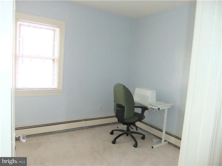 4 Windsor Circle Springfield, PA 19064 - Photo 19 of 25