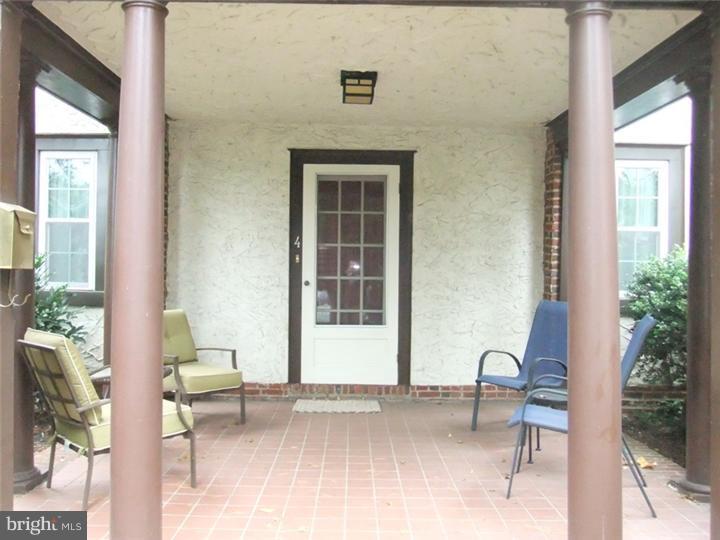 4 Windsor Circle Springfield, PA 19064 - Photo 4 of 25