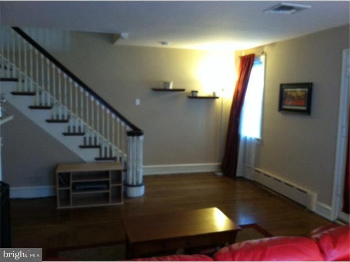 4 Windsor Circle Springfield, PA 19064 - Photo 6 of 25