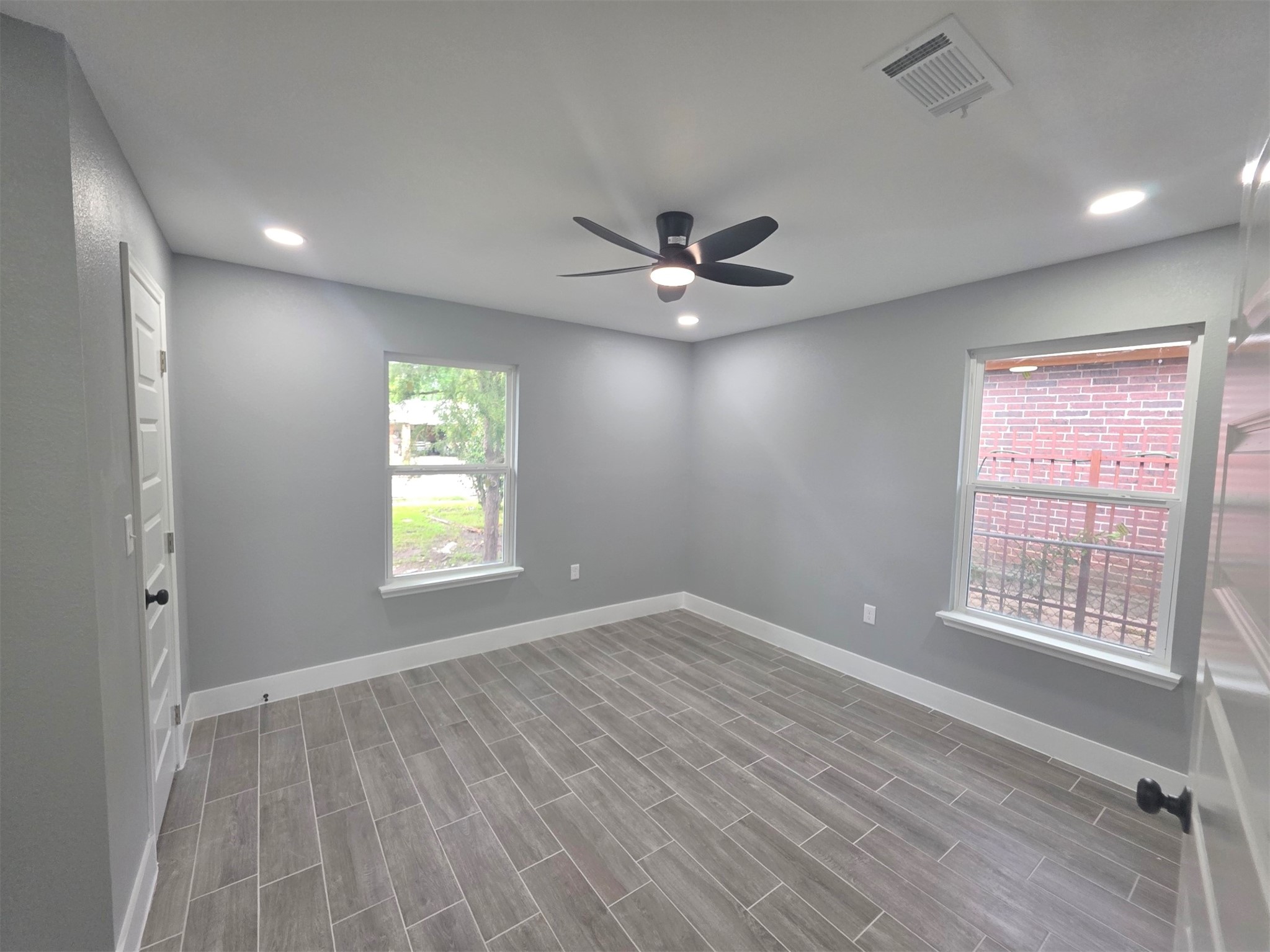 3914 Southlawn Street Houston, TX 77021 - Photo 11 of 12