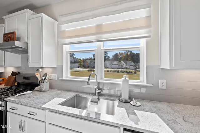 $468,500 | 2501 Friars Head Court, Fuquay-Varina, NC 27526